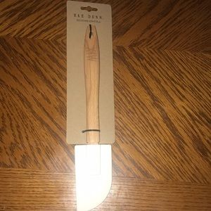 Rae Dunn Silicone spatula